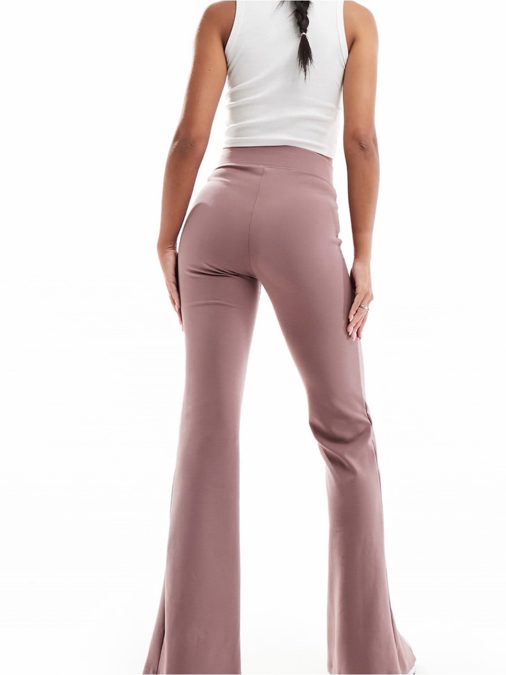 Nike Air high waisted flared leggings in smokey mauve - Picture 2 of 7